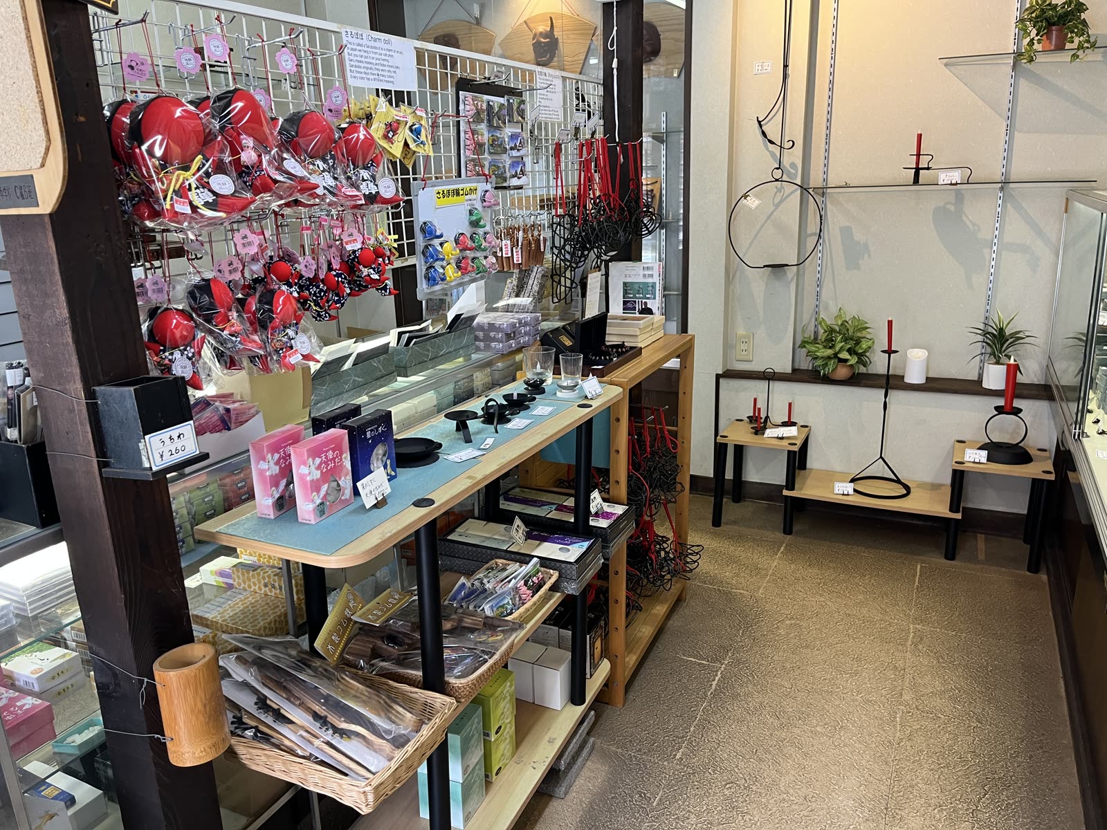 店内の様子2